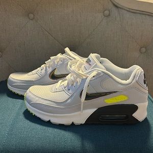 Nike Air Max 90 GS Swoosh